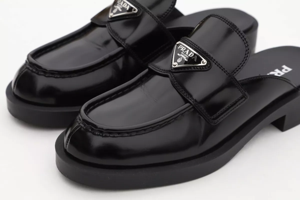 Prada Women s Women s Logo Platform Leather Loafer Mule EU 37.5