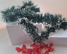 2M traditional Dark green and white Garland with 10 attachable red bows