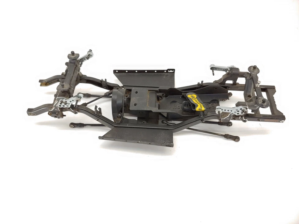 Traxxas TRX-4 Metal Chassis Frame w/ Skidplate, Samix Aluminum Towers, Links etc - Image 4 of 4