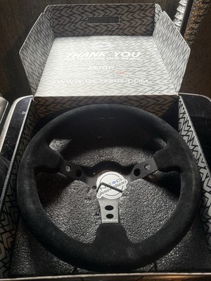 NRG Track Use Steering Wheel Hub & Quick Release. New Open Box