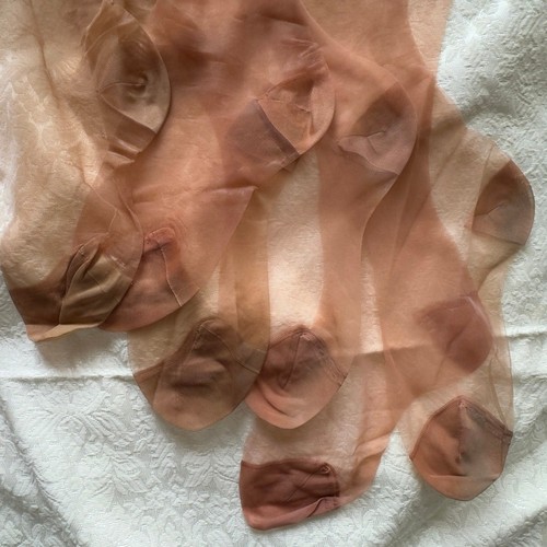 Vintage 1950s Hummingbird Sheer Nylon Stockings x3 Pairs Cinnamon 8.5a in Box - Picture 12 of 20