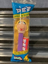 Pez Singles- Muppets- Miss Piggy B, Copyright &copy; JHP, Mint in Bag