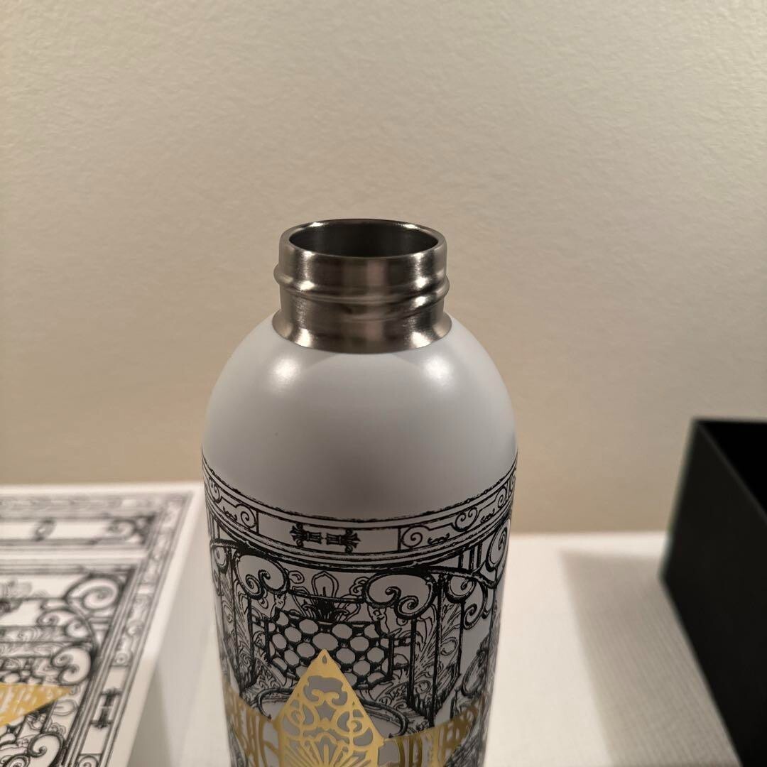 ￼【希少】Dior vip顧客限定 ステンレス水筒 Dior Stainless Water Bottle Tumbler Gold White VIP Customer