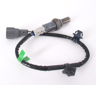 28日 reeeちゃん Genuine OEM Toyota 89465-0C300 Passenger RH Oxygen Sensor | eBay