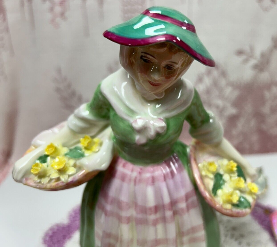 NEWRoyal Doulton China 1935 Daffy Down Dilly Figurine HN 1712 Made In