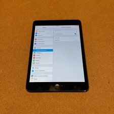 Apple iPad mini A1454 16 GB, Wi-Fi, 7.9 in MD528LL/A