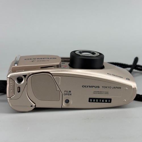 Olympus i Zoom 75 Gold APS 28-75mm Point Shoot Film Camera - TESTED - Picture 10 of 13