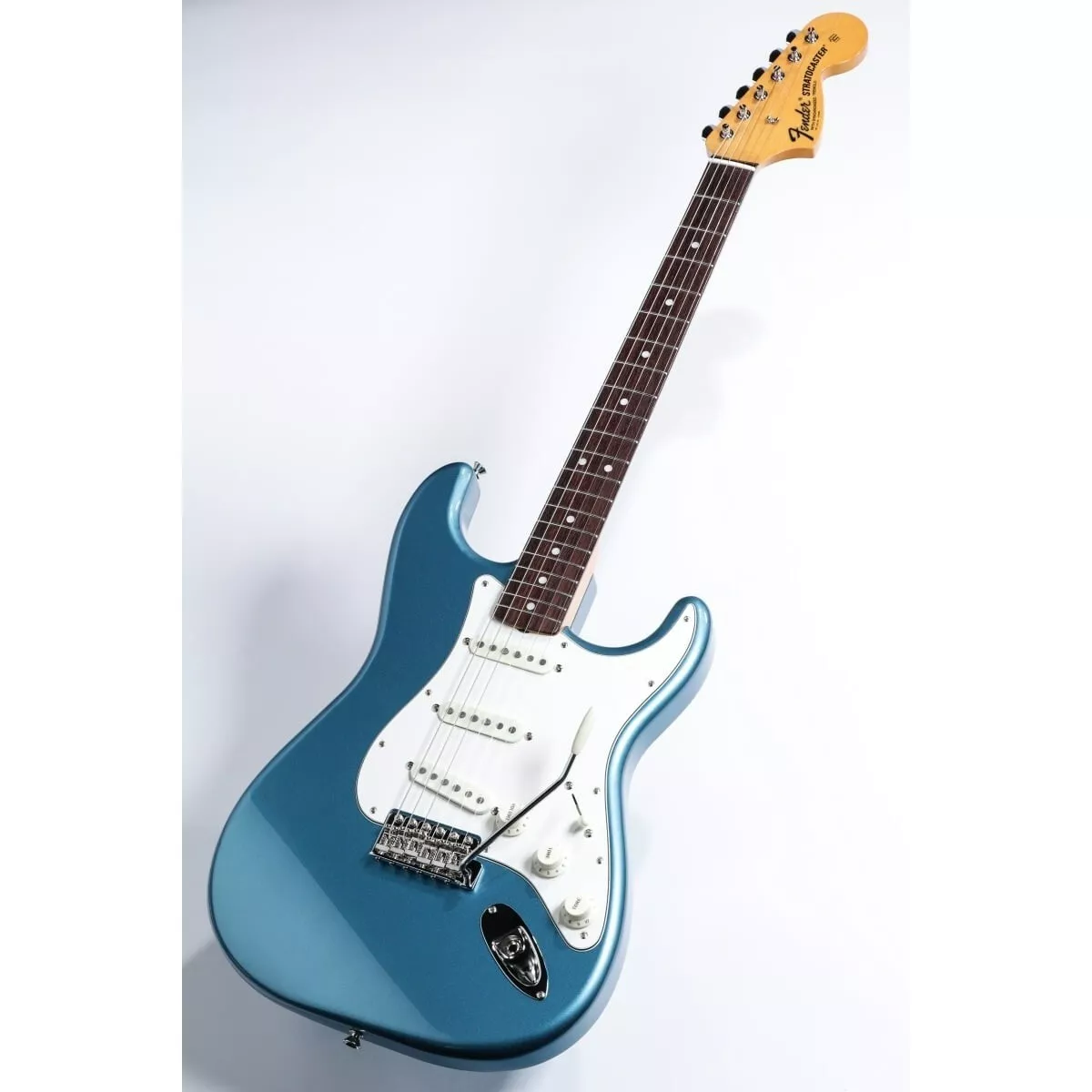 Fender FSR Made in Japan Traditional Late 60s Stratocaster Lake Placid Blue