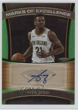 2025-26 Topps Marks of Excellence Green Rainbow 46/99 Yves Missi #ME-YM Auto 8d2