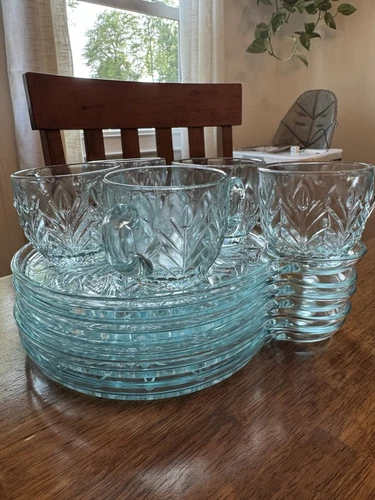 Vintage Jeanette Glass Blue Feather Snack Plate Set Of 5 With Cups Mid Century