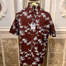 VAN HEUSEN. Size 18-18 1/2. New with Tags. Cotton Blend. Aloha. Maroon. B16