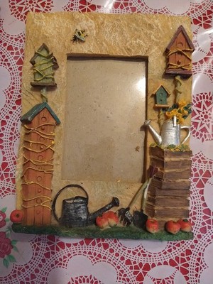 3D Garden Scene Picture Frames 4x6s