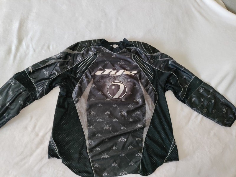 Dye  Precision Paintball C7 Paintball jersey Size mens- Large Color:Black& Grey