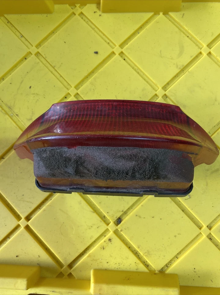 Luz de freno trasera Honda CBR 600 SE 1998 OEM CBR600 98 Foto 3 de 4