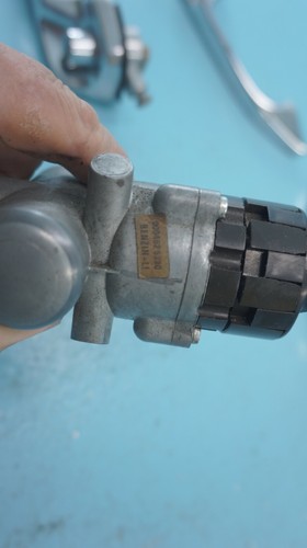 MERCEDES-BENZ W108 W109 280S 280SE , IGNITION KEY HANDLE , missing 1 side - Bild 7 von 11