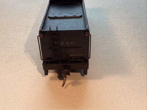 HO Northwest Short Line Painted Baltimore & Ohio Railroad #606 (Tender Only) - Picture 6 of 13