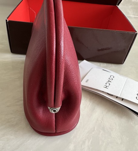 NUEVO CON ETIQUETAS COACH VINTAGE CUERO ROJO KISSLOCK MONEDERO BOLSA NÍQUEL 7192 - Imagen 7 de 13