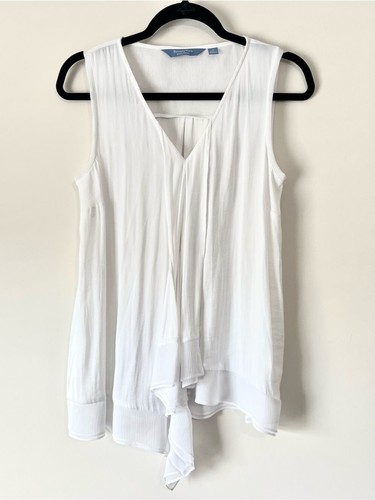 Simply Vera Vera Wang White V-Neck Ruffle Front Sleeveless Top