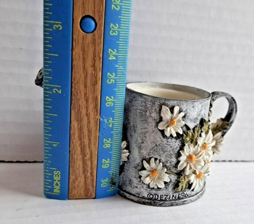 VTG 1996 DEZINE HAND PAINTED DAISIES SILVER WATERING CAN TRINKET BOX W/LID 3"H - Picture 3 of 7