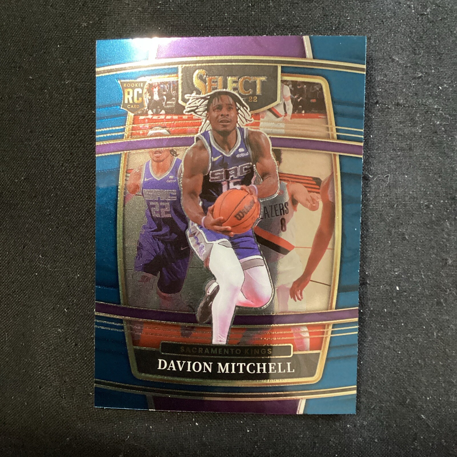 2021-22 Panini Select Retail Blue Davion Mitchell #23 Rookie                 34