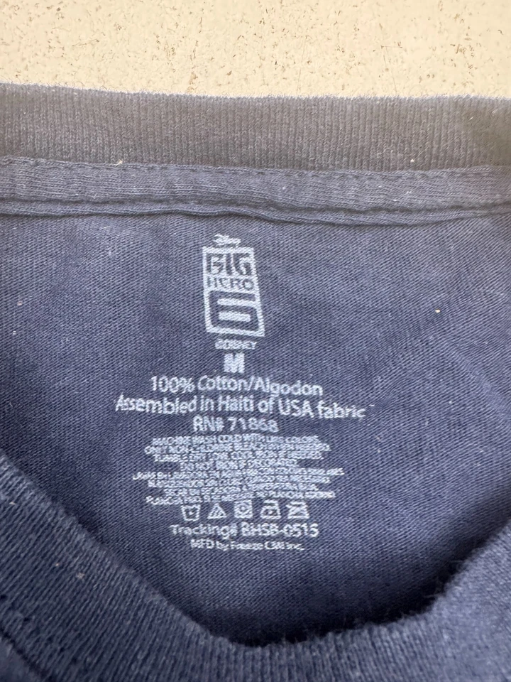 Camisa Disney Big Hero 6 Azul Marino Gráfico Manga Corta Niños Talla Mediana Foto 3 de 4