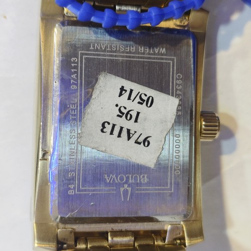 97A113 BULOVA MEN'S CORPORATE GOLDTONE BEAUTIFUL ANALOG WATCH M-71 - Picture 9 of 15