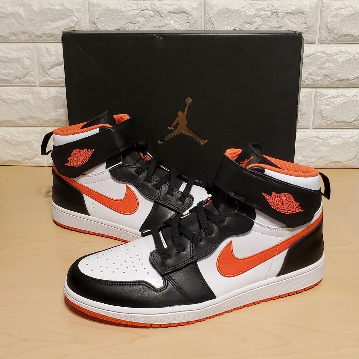 Air Jordan 1 High Flyease Mens Size 12.5 Black Turf Orange White