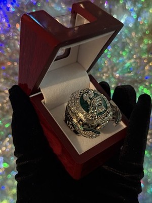 Jalen Hurts Philadelphia Eagles Championship Ring   Pop Out Wings Edition