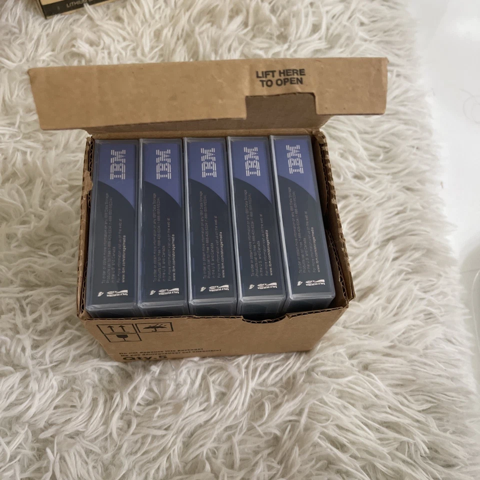 IBM One Box with 5 IBM LTO Ultrium 4 800GB Cartridges - Image 3 of 4