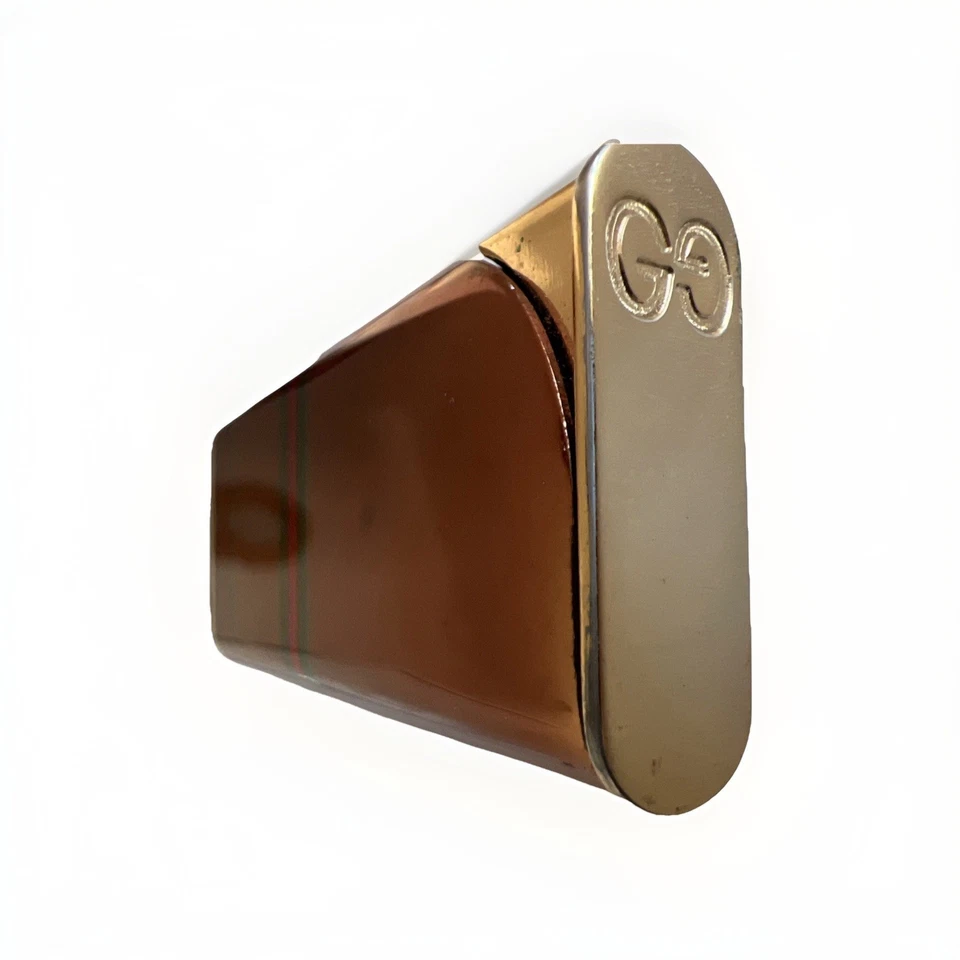 Encendedor de gas Gucci vintage GG monograma marrón dorado líneas de jerez Foto 3 de 4