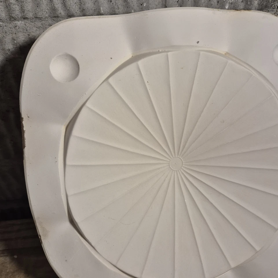 Molde deslizante de cerâmica Kimple 1363 carrossel top para caixa de música redondo 8 polegadas - Imagem 3 de 4