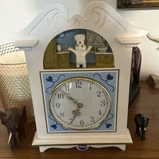 Danbury Mint Pillsbury Doughboy Collector Clock 1999 TESTED WORKS