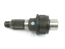 1988-91 Chevy/GMC NP241C pass. side drop TRANSFER CASE FRONT OUTPUT SHAFT NP241