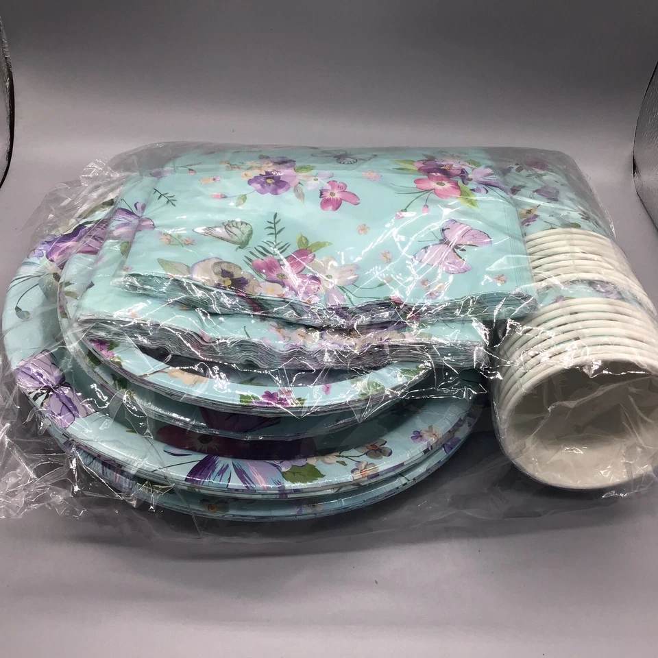 Platos, servilletas y tazas de papel de fiesta mariposa 16 piezas nuevas sin etiquetas Foto 2 de 2
