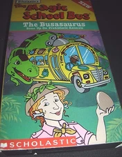 Magic School Bus The Busasaurus Bone up on prehistoric Animals VHS 1997