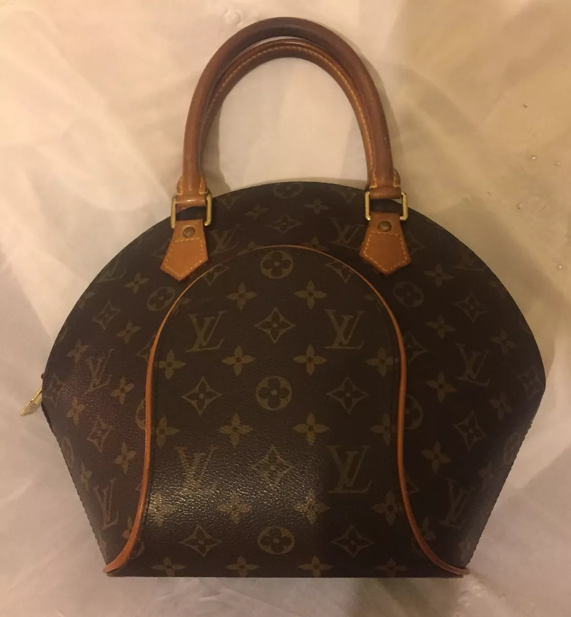 Louis Vuitton Monogram Ellipse PM