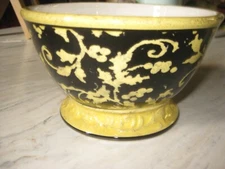 Certified International Victorian  Betty Whiteaker Yellow & Black Bowls 
