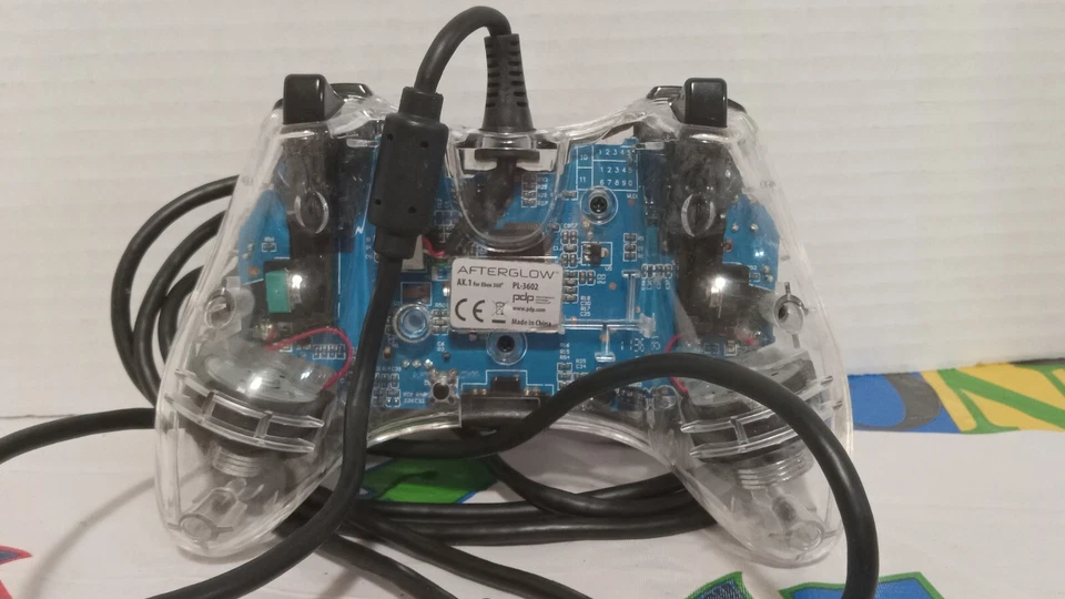 Xbox 360 Afterglow Clear Blue Wired Controller PL-3602 - No Breakaway - Image 2 of 3