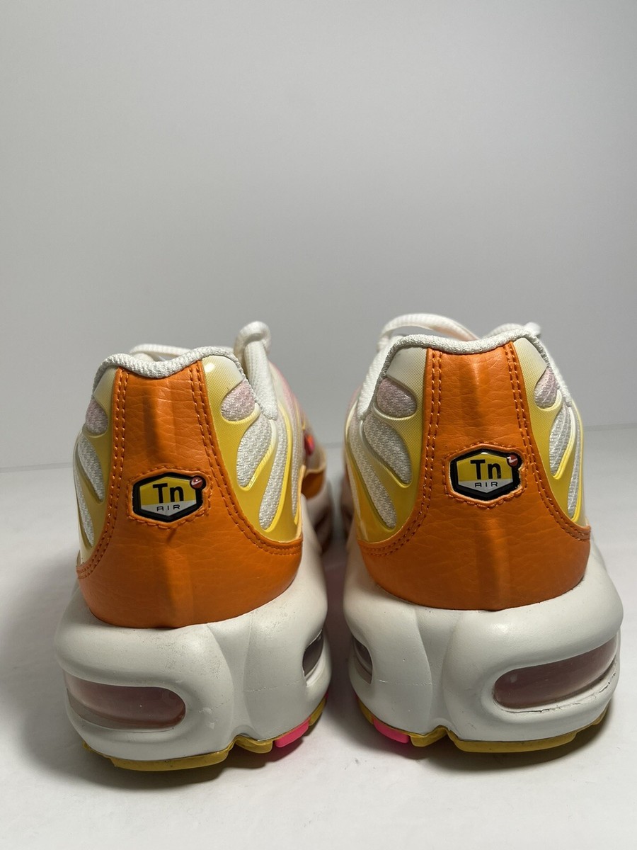 Nike Air Max Plus Hyper Pink Sail Orange Solar Flare DX2673