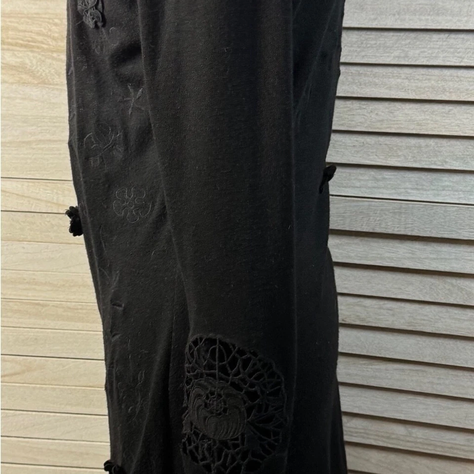 Elegante vestido de encaje negro de Marc Jacob. Talla pequeña. 70 algodón/30 lana. Buen estado Foto 3 de 4