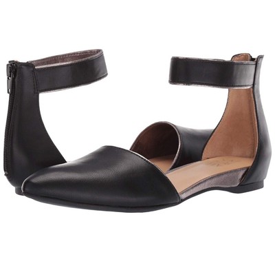 tie leg flat sandals