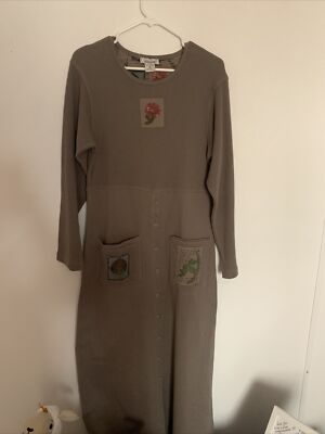 Steinmart Onque Casuals long Sleeve dress