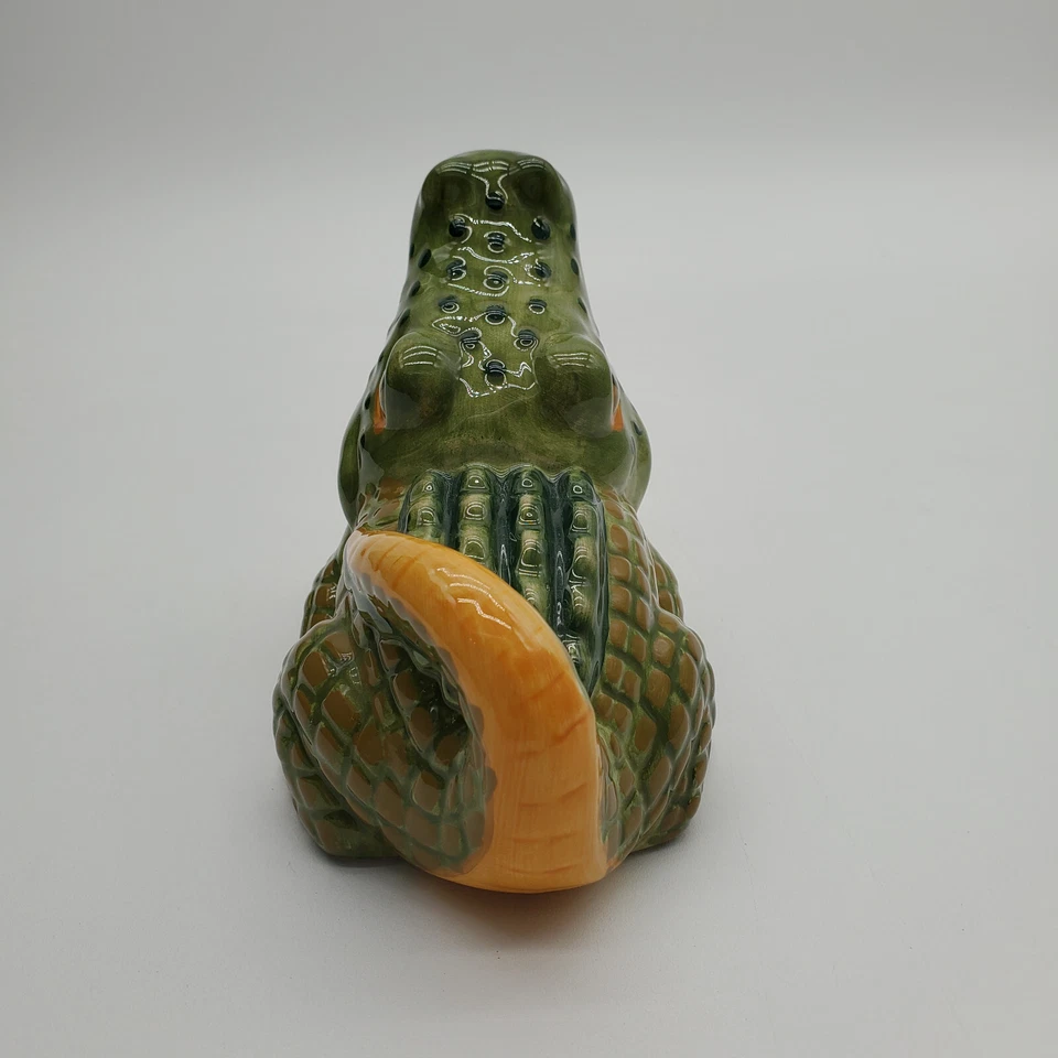 2001 Boston Warehouse Alligator Soap Dish - Image 3 of 4