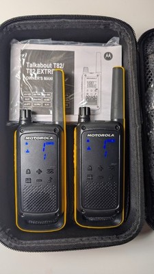 Motorola Talkabout T82 Extreme Walkie Talkie Funkgerät 2er-Set OVP Tasche Top