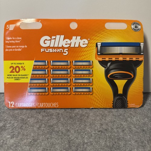 Gillette Fusion 5 mit Gleitstreifen Nachfüllkassetten 12 Stück (werkseitig versiegelt)