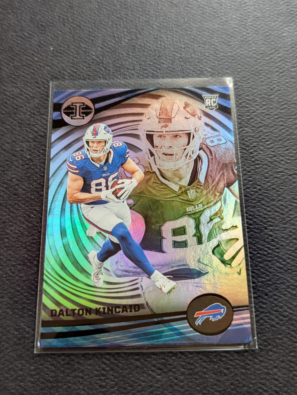 2023 Panini Illusions - Dalton Kincaid #13 Emerald Trophy Collection (RC)