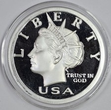 2005 1oz .999 Silver Proof $20 Norfed Liberty Coin in a Capsule GEM BU