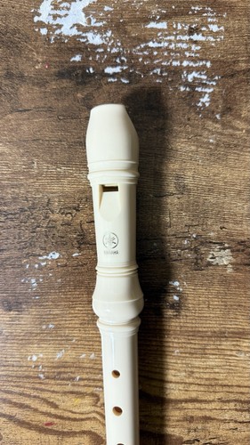 YAMAHA YRS-24B Soprano/Descant Recorder Baroque - Picture 4 of 10