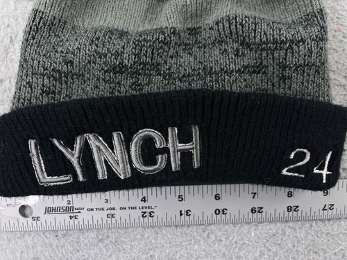 Oakland Raiders Beanie Adult One Size Gray Knit Acrylic Marshawn Lynch #24 Pom - Picture 2 of 7