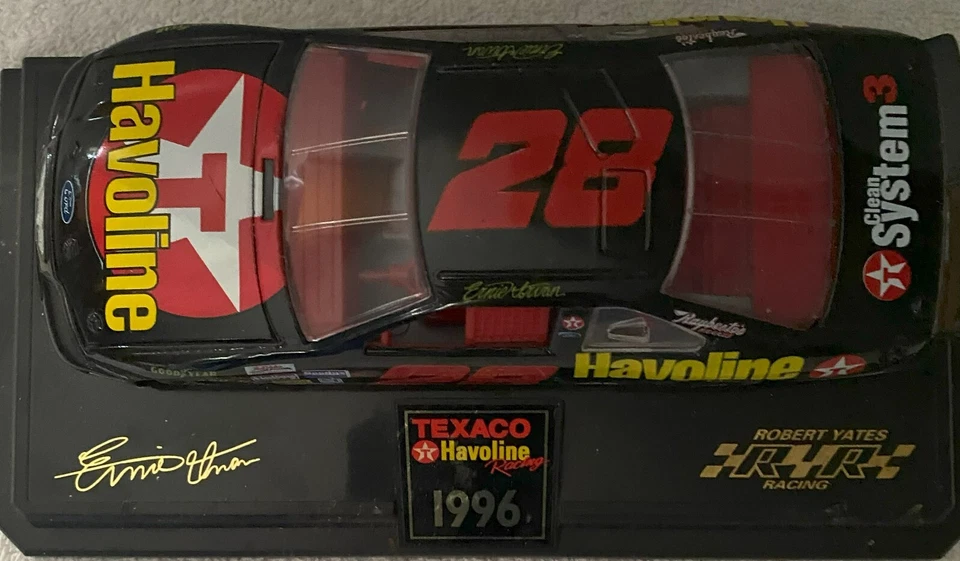 Ernie Irvan #28 1996 Texaco Racing 1:24 Diecast Bank and Winston Cup Series Tin - Image 2 of 4
